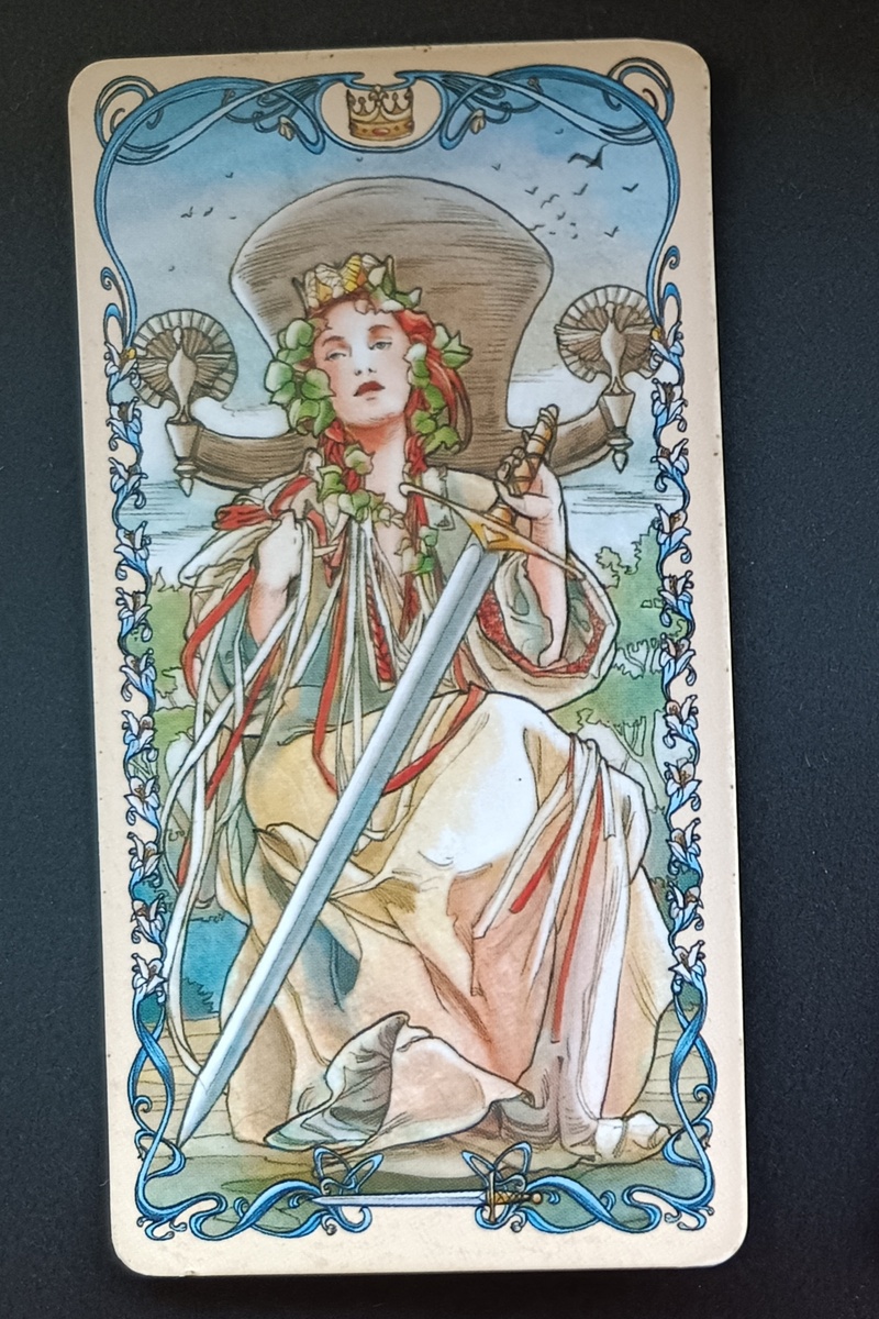 Королева Мечей