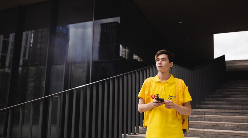    Яндекс.Еда для детей: как подростки попадают на платные подписки
