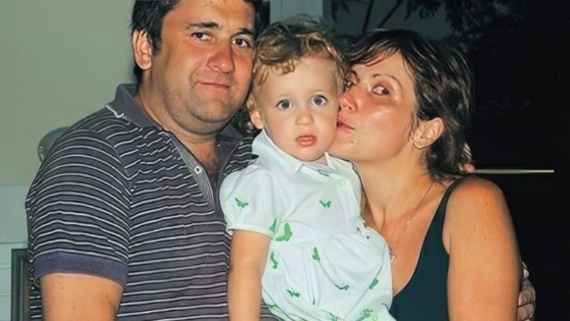 Алексей бросил жену и дочь