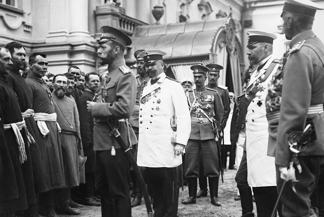 Николай 2 и Пётр Столыпин в Киеве