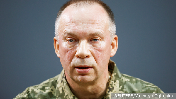     Фото: REUTERS/Valentyn Ogirenko   
 Текст: Евгения Караваева