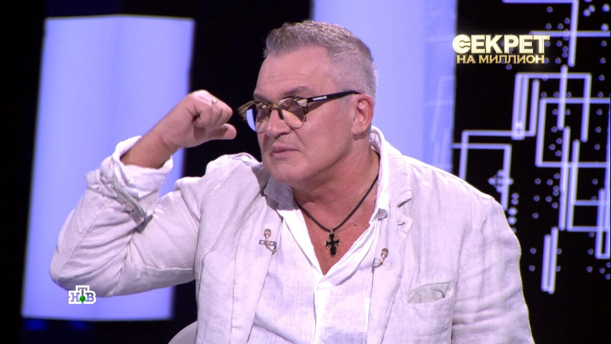    «В любви было    что-то    дедовское»: Дибров сам воспитал себе жену