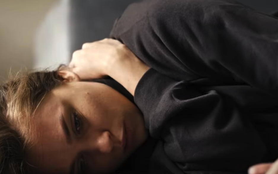 Ваш бывший партнер начал новые отношения? Как восстановить связь и получить шанс?