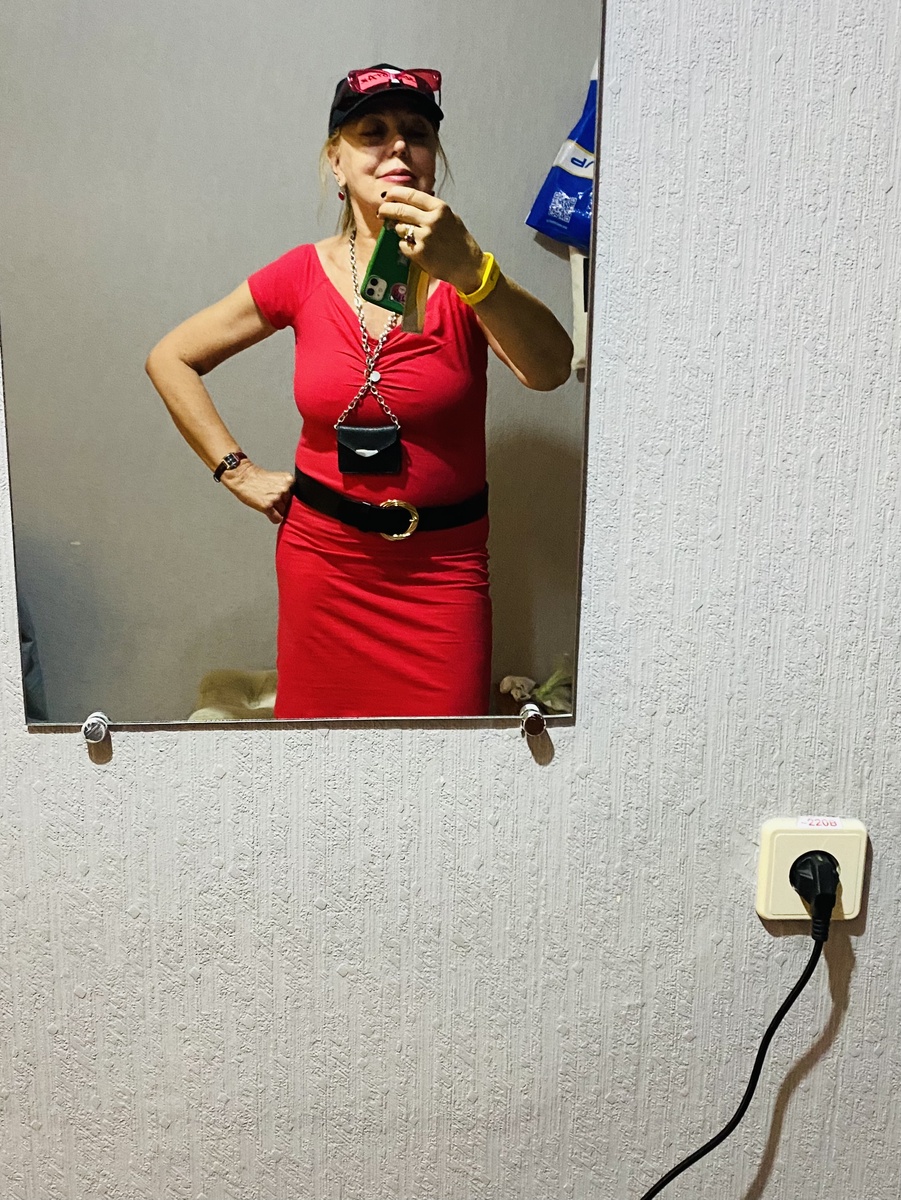 В номере в Алуште