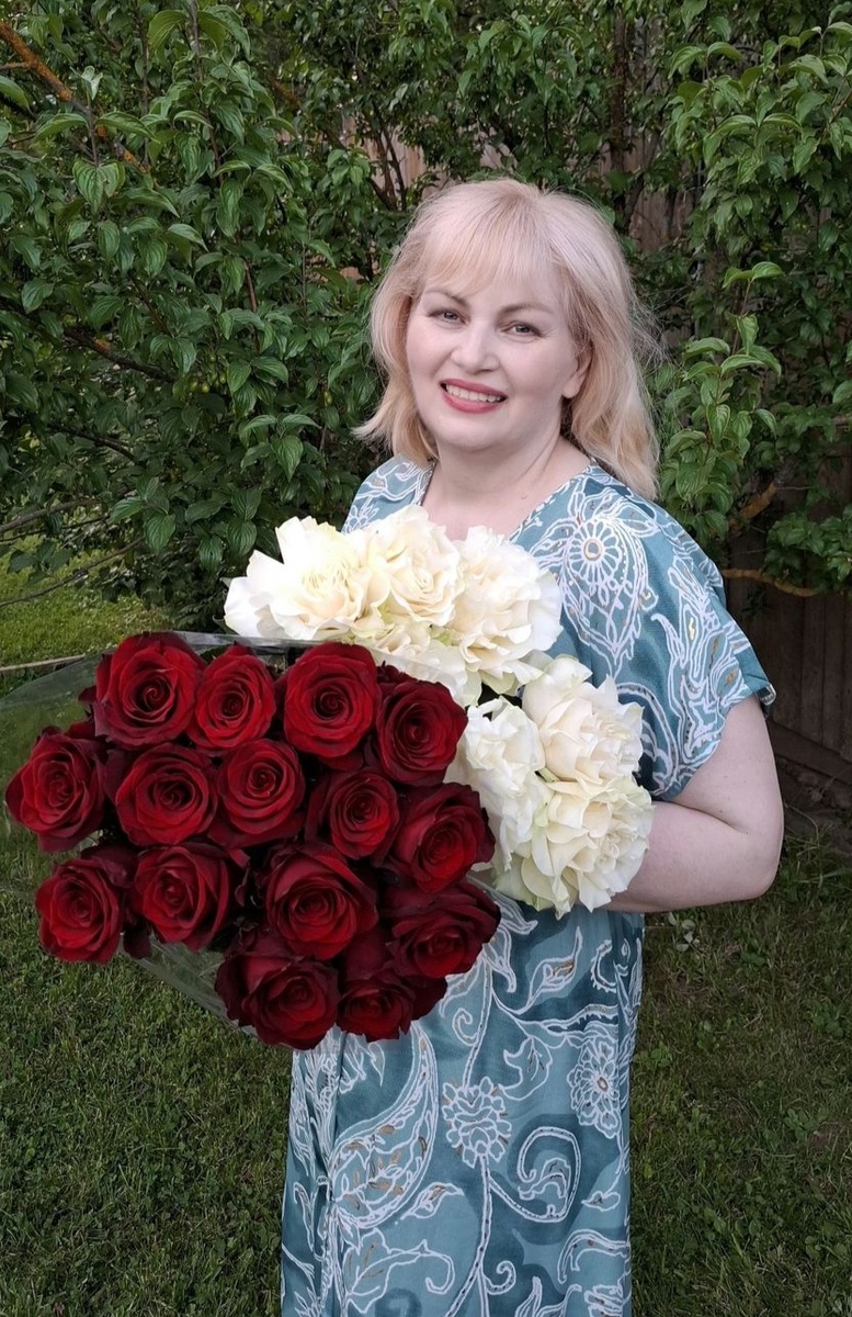 Продюсер Елена Тарасова