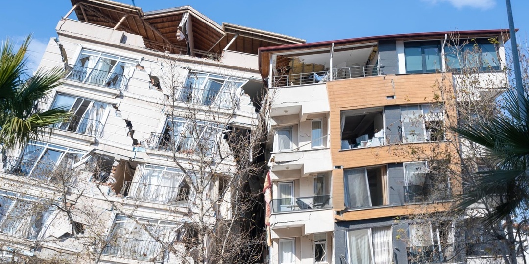 Строительство в сейсмических районах: как здания защищают от землетрясений