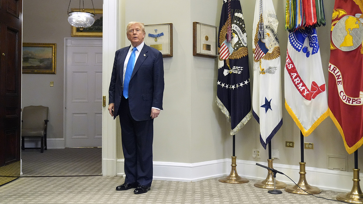   Mark Schiefelbein / AP