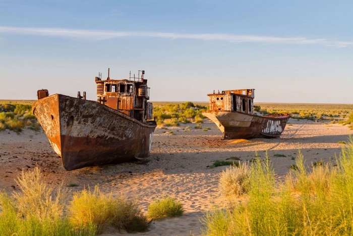 Аральское море пересохло.