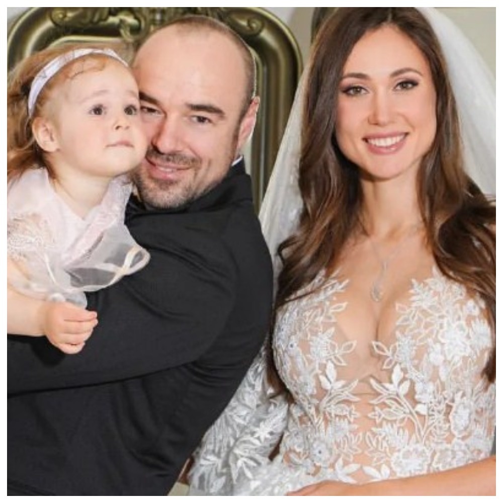 Роман и Елена Товстик. Родители 6-ых детей еще недавно были счастливы