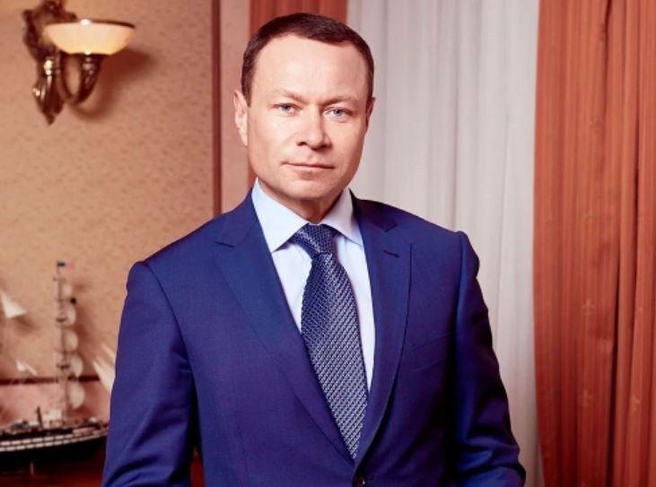 Виктор Николаев