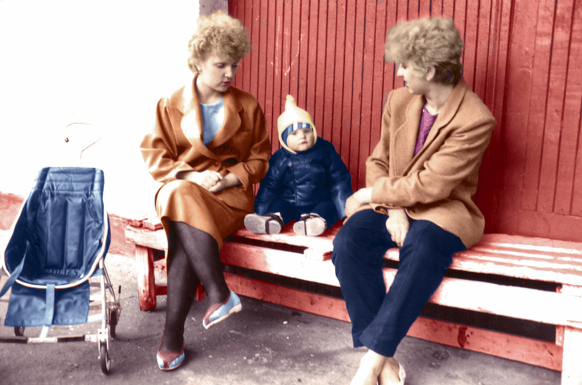 Слева направо: Ирина Теплякова, Александр Тепляков, подруга Ирины. 1986