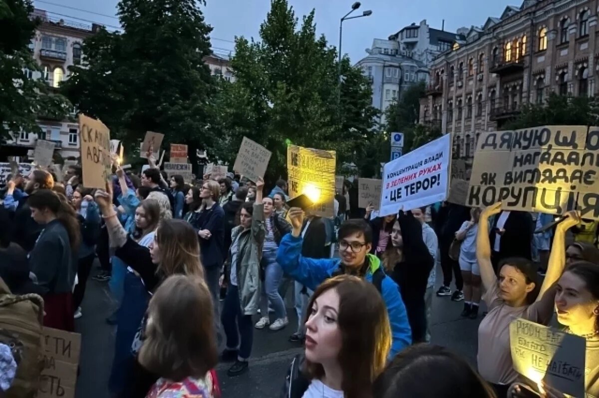    Дмитрук: митинг в Киеве за независимость НАБУ собрал пять тысяч человек