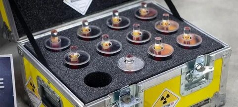 Плутоний-238.