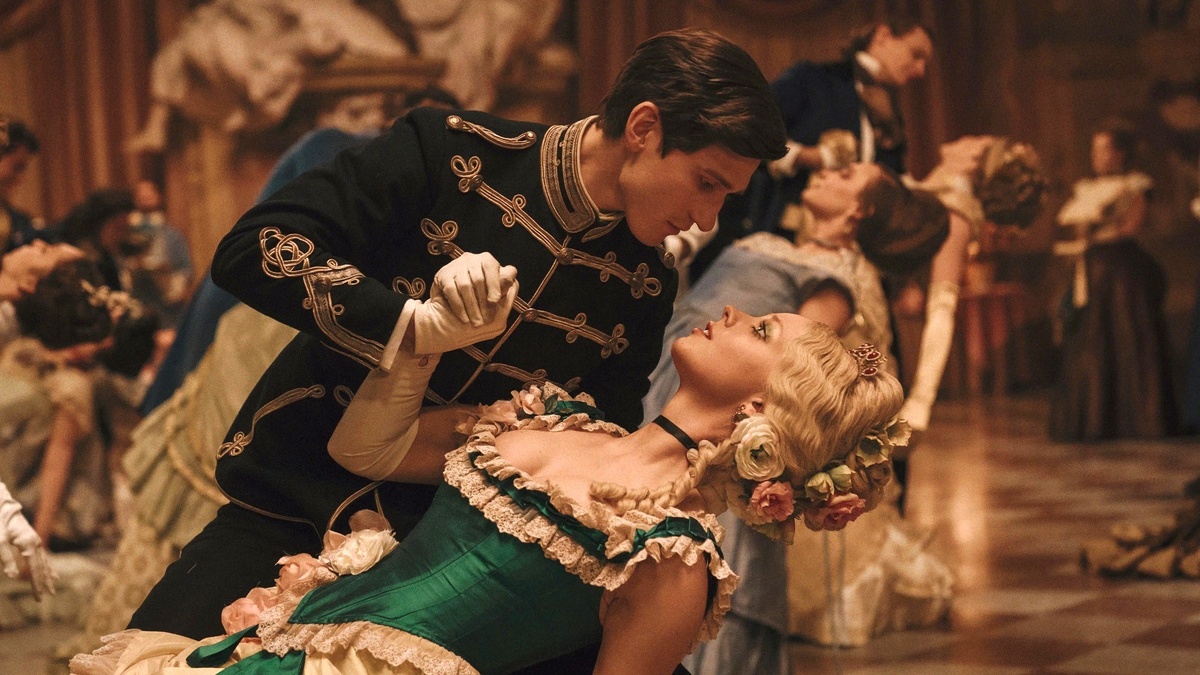 Кадр из к/ф «Гадкая сестра».