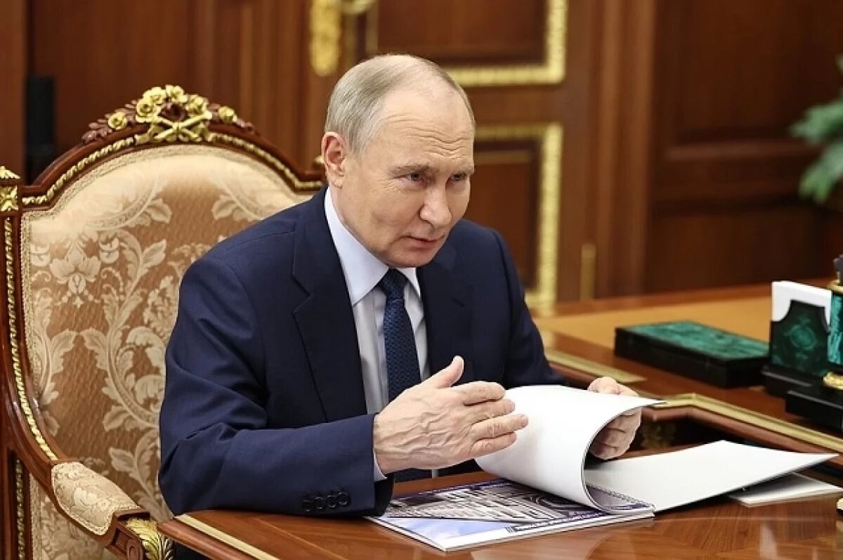    Владимир Путин: надо избавляться от 2 смены в школах Карачаево-Черкесии