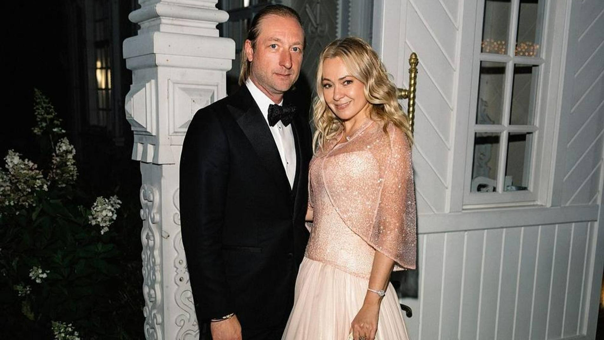    Евгений Плющенко и Яна Рудковская. Фото: ТГ-канал evgeniplushenkoofficial