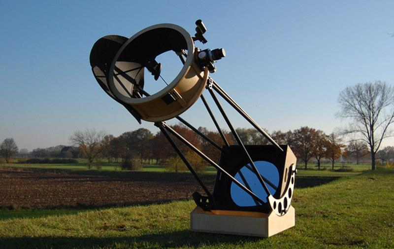 Огромный любительский телескоп