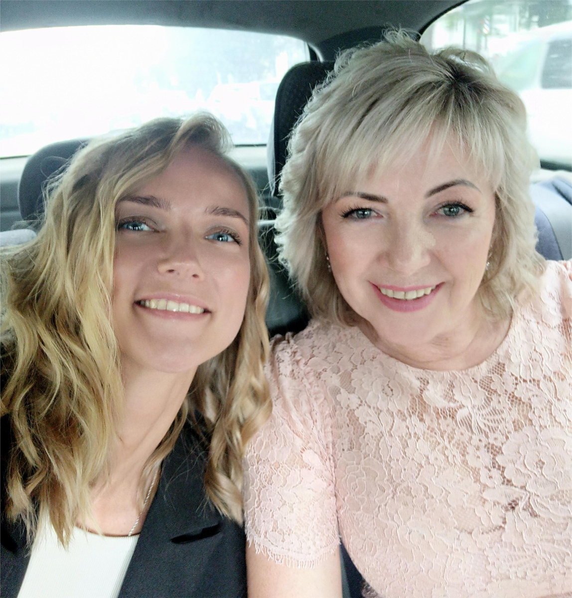 С моей любимой мамочкой.