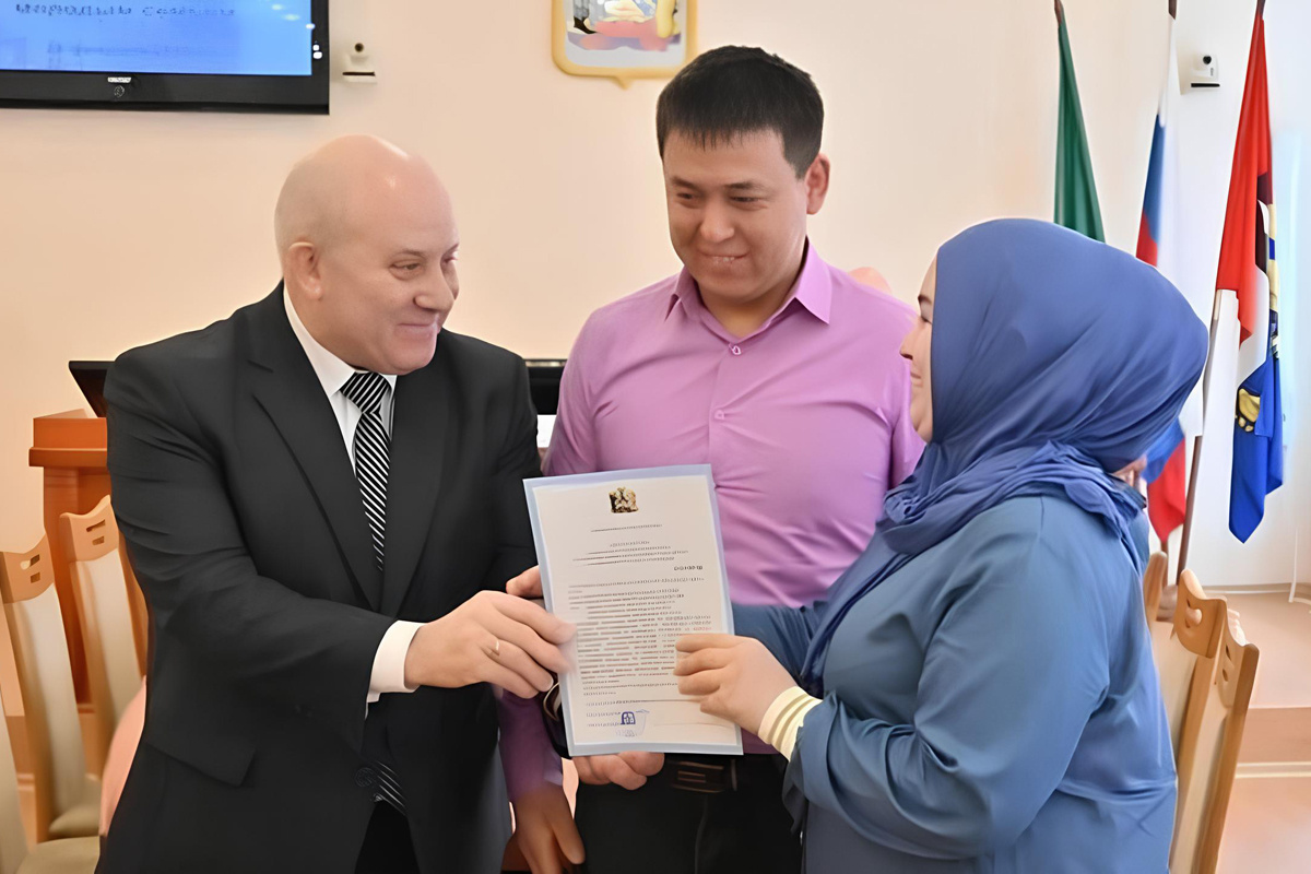 Скандал в Хабаровске: 70% сертификатов на жилье ушли мигрантам вместо местных семей