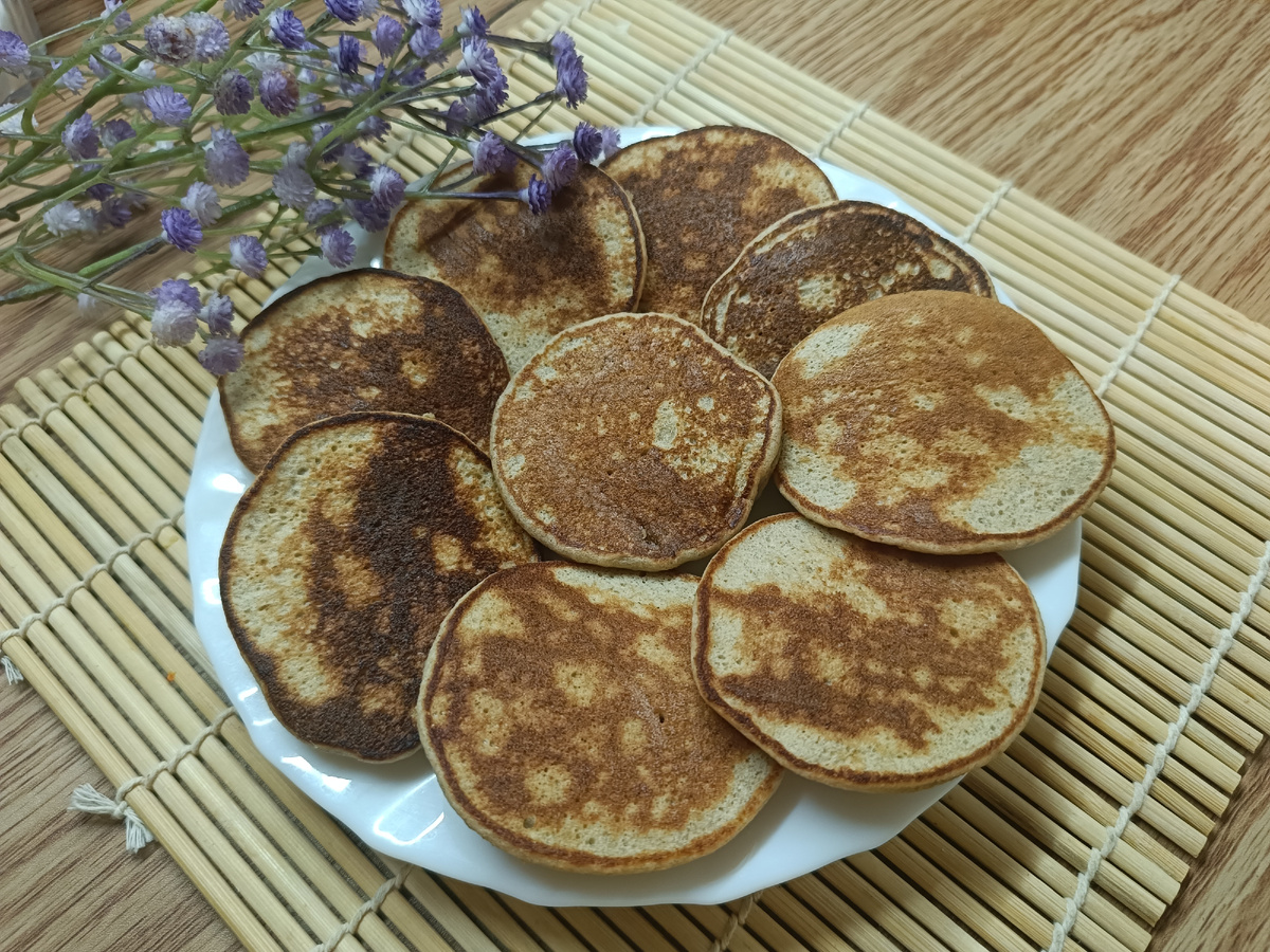 Банановые панкейки