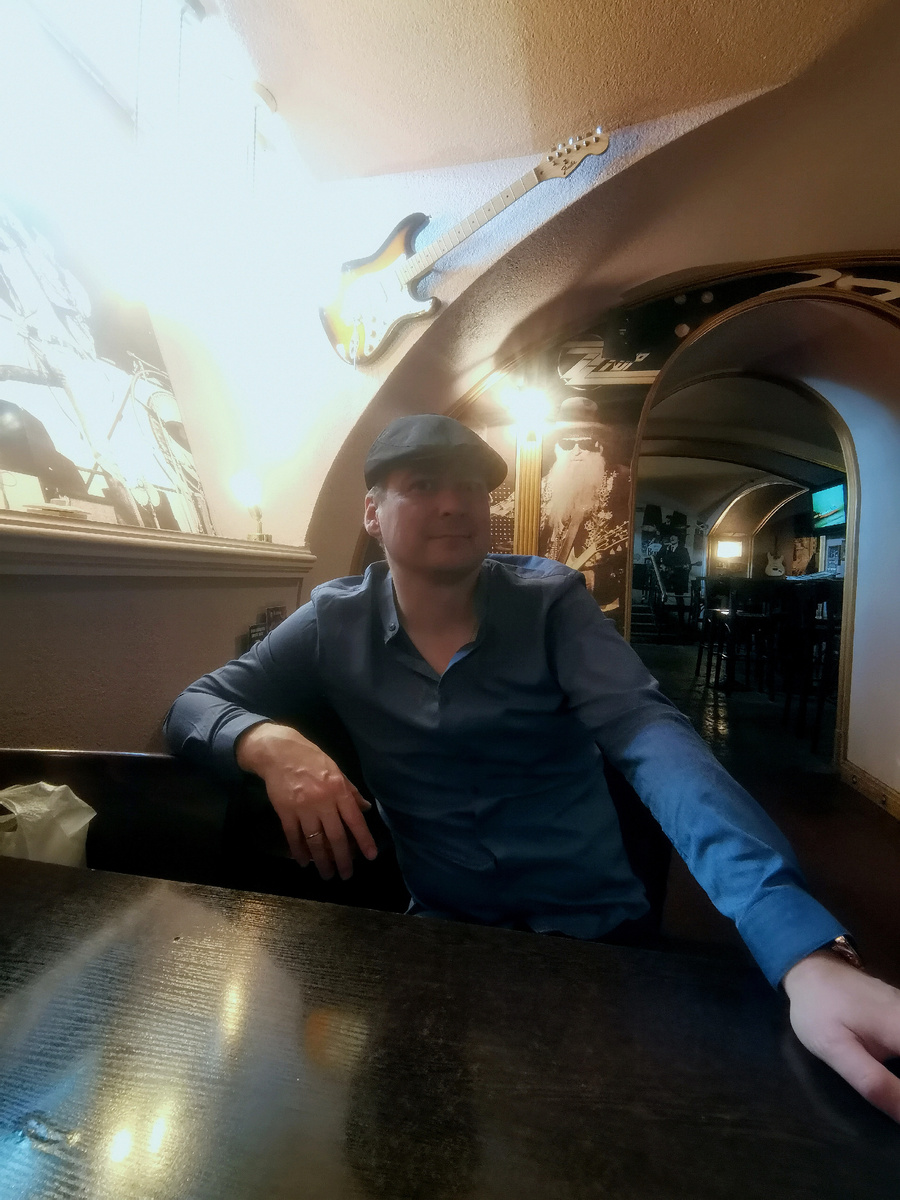 В одном из любимых пабов Питера. Конечно, же Rock Pub🤟