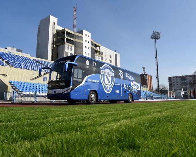     Два 17-летних защитника подписали контракты с курским ФК "Авангард"