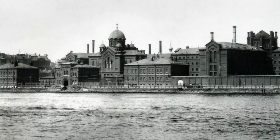 Лёнька Пантелеев. Первый в истории Крестов побег.