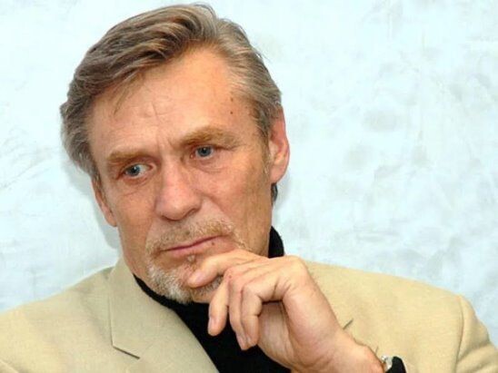 Настоящий русский артист высказался жёстко и честно по поводу рекламы. Всяким Безруковым и Маликовым следует прочитать