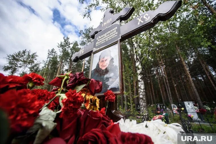Анатолий Огарков был любящим мужем и отцом и незаменимым сотрудником на заводе. Его гибель потрясла родных, друзей и коллег. Фото: Илья Московец © URA.RU