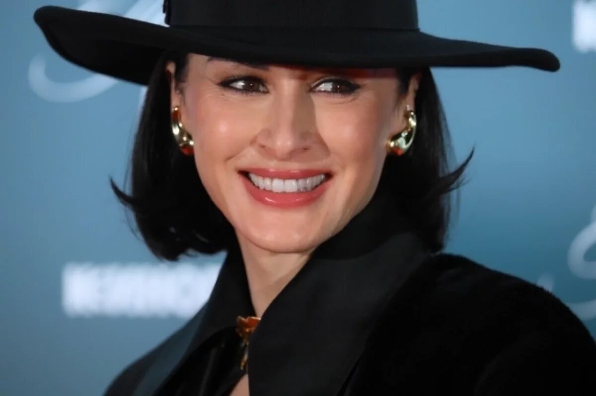    Захарова назвала розыск Канделаки на Украине операцией «Шерше ля фам»