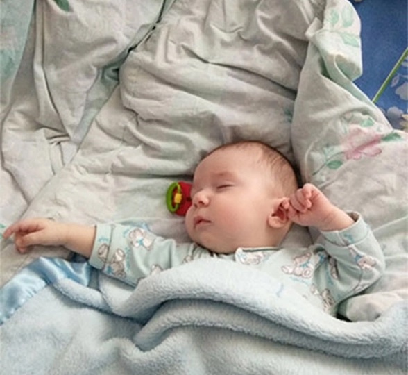 Особенности пищеварения у новорожденных детей.