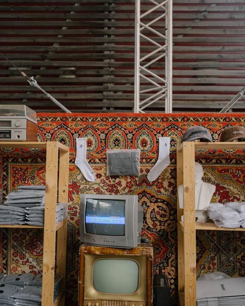    RE→MARKET (@re___market)