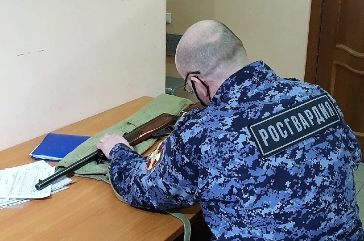    Росгвардейцы задержали пьяного водителя и пассажира в Забайкалье