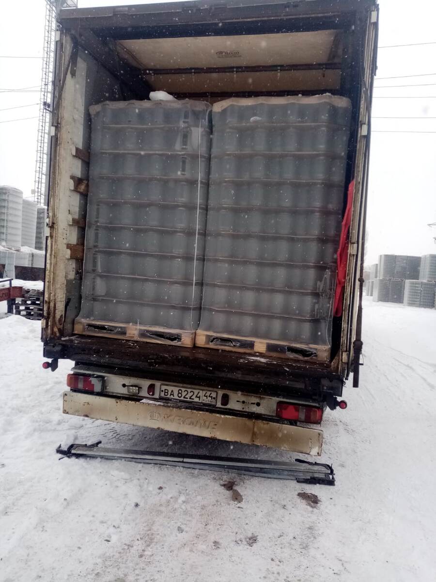 Фотоотчёт для клиента с погрузки на Камышинском стеклотарном заводе, везём 3л банку