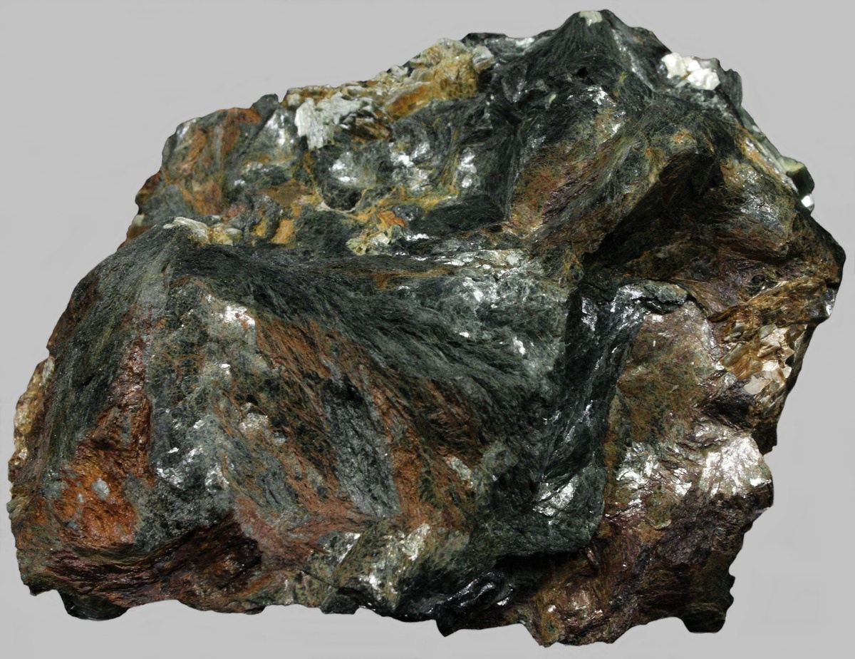 Минерал хлоритоид-3Т. Источник: Андрей Золотарев