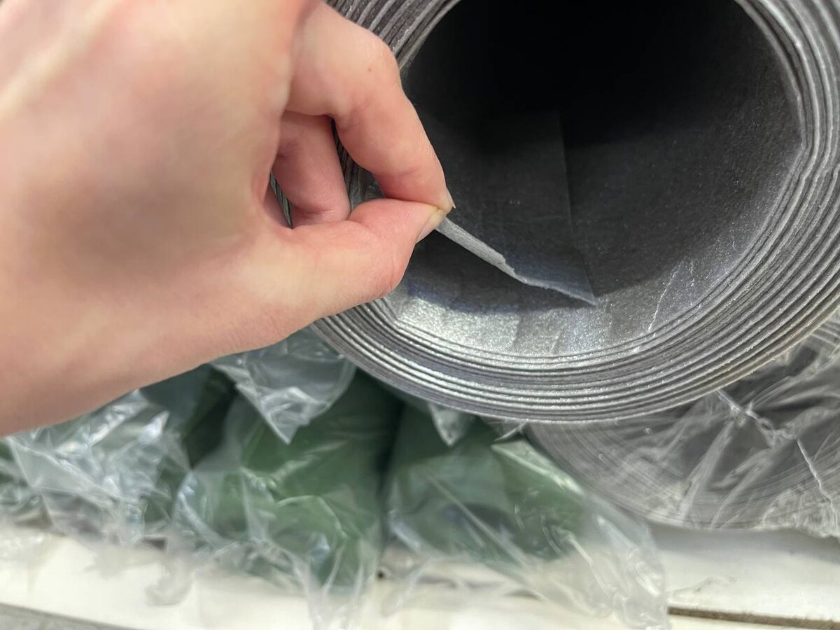 Подложка под напольное покрытие - 1.5 мм толщиной из полистирола