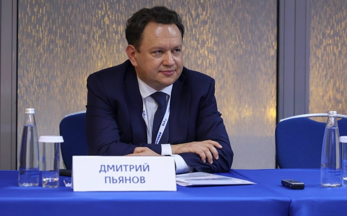    ВТБ прогнозирует прибыль в 500 млрд по итогам 2025 года Фото - ВТБ