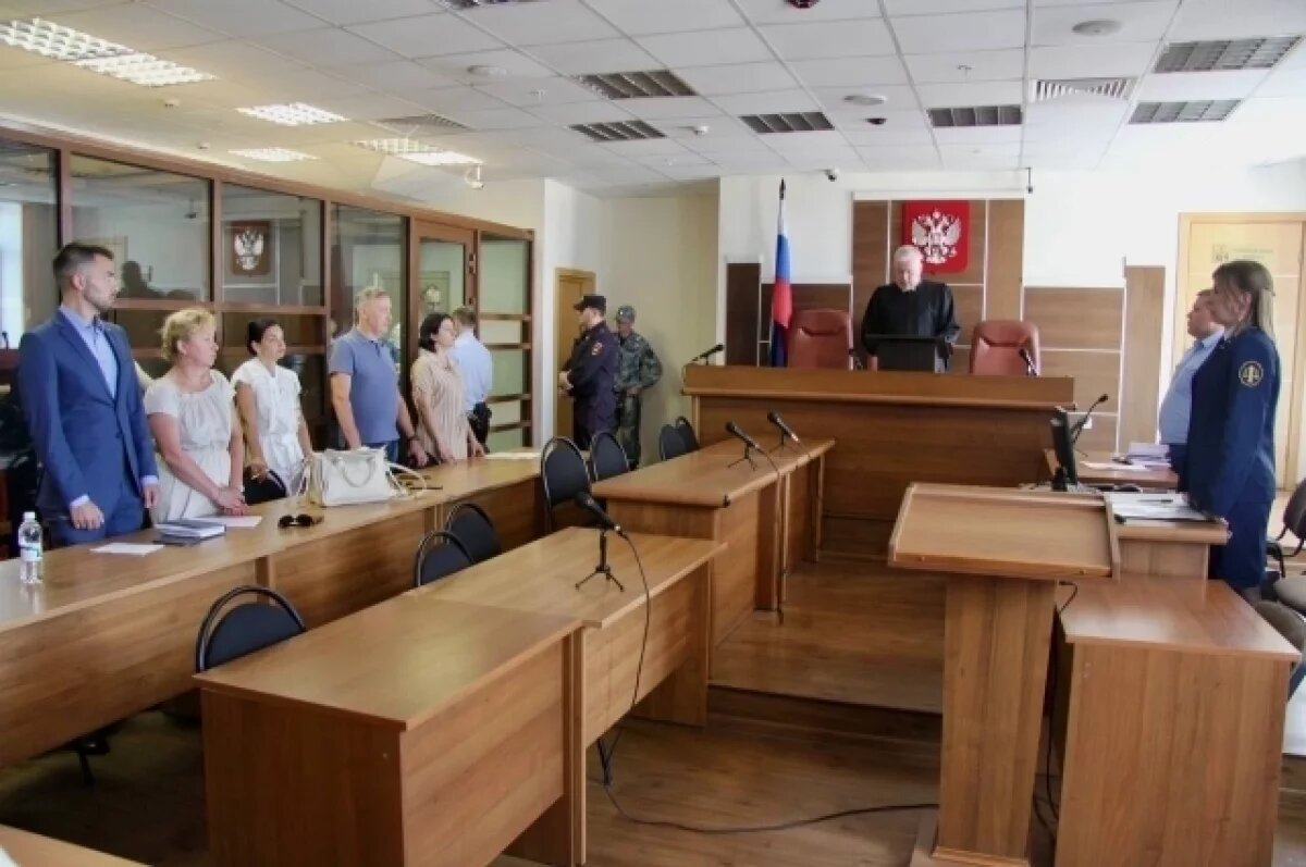    «Титановцы» получили сроки от 6 до 11 лет