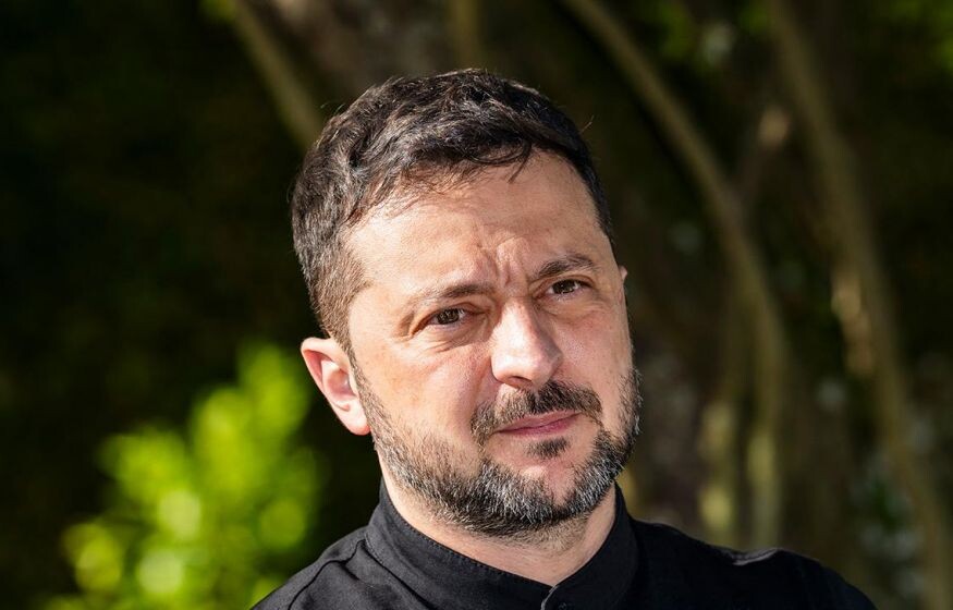    «Смените власть в РФ! Иначе Путин "нападет на соседние государства"»: Зеленский в ярости обратился к мировому сообществу