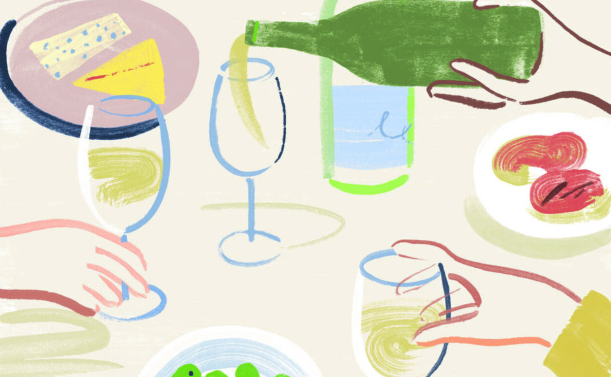     Если литература мертва, то по крайней мере на поминках много людей