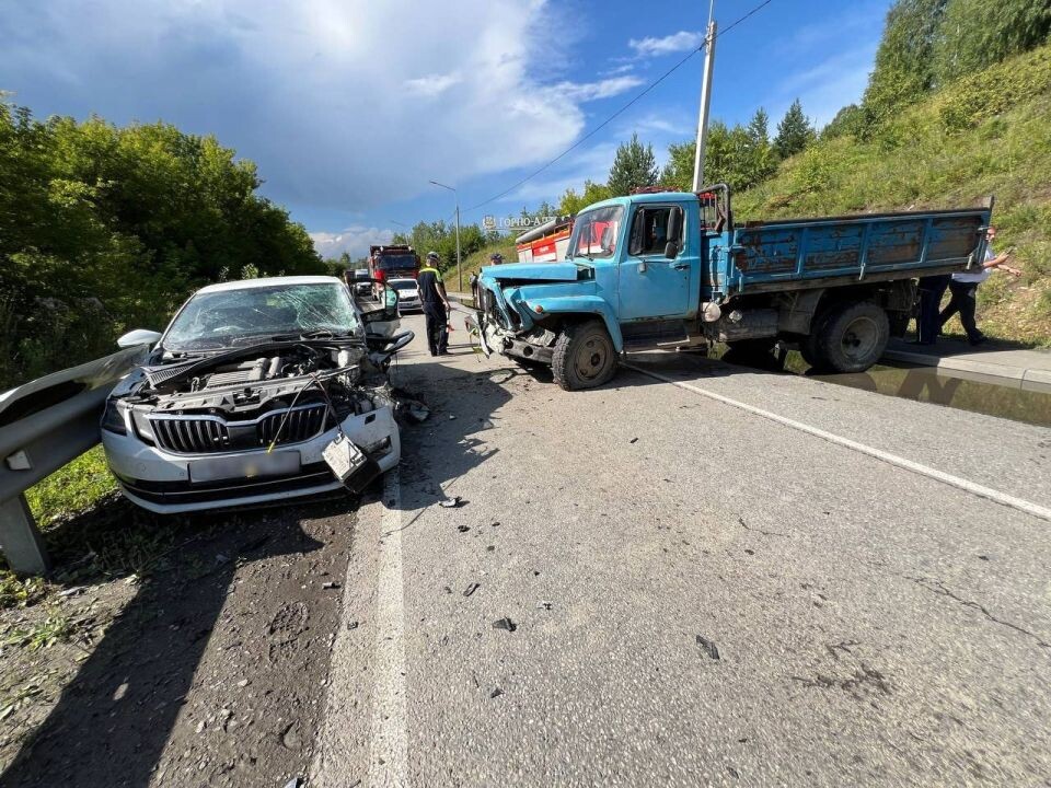    ДТП у с. Кызыл-Озек . Источник: ГУ МВД по РА