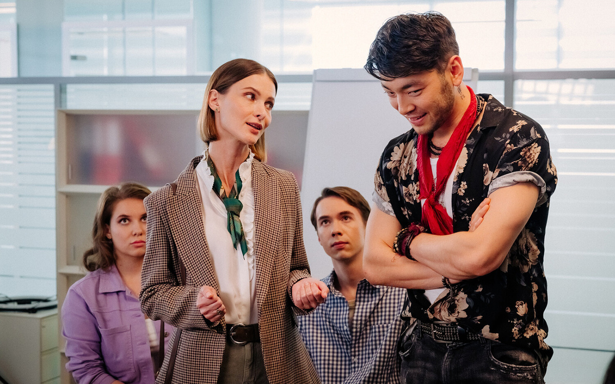 Композитором шоу выступил Сергей Петухов, известной работой над сериалом «Нежность», а также полнометражной космической драмой «Вызов»