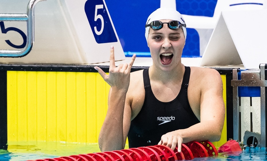    Пловчиха Клепикова обновила рекорд России и вышла в финал на дистанции сто метров кролем. Фото: Федерация водных видов спорта России