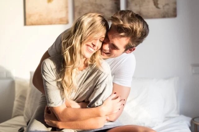    Откуда фраза «счастливые часов не наблюдают»?