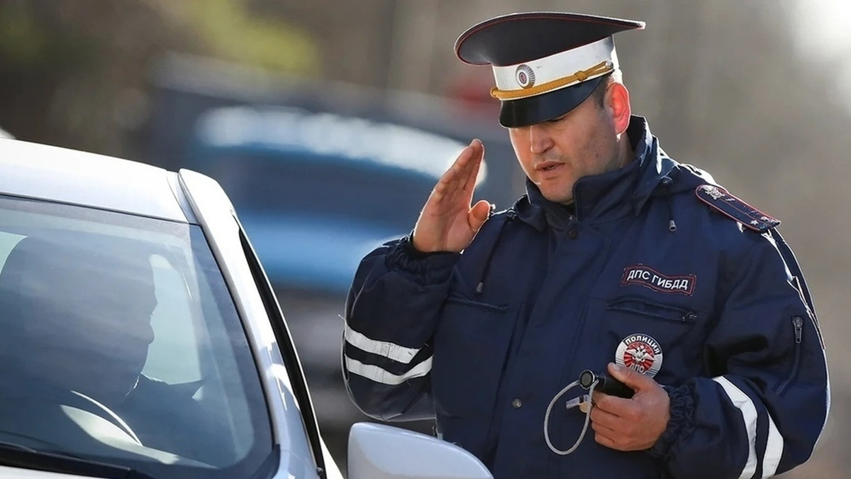 Гаишники начали штрафовать за езду без паспорта: новый сюрприз для водителей