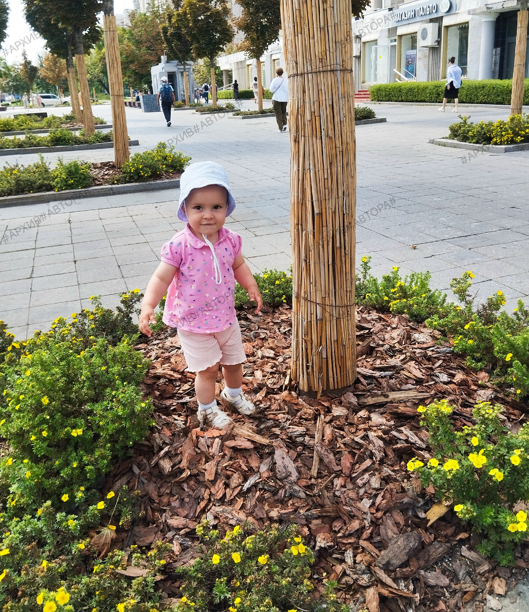 В отсутствие камешков щепки тоже нормально.