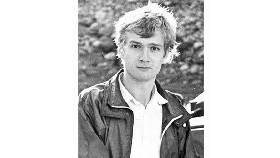 Дмитрий Холодов