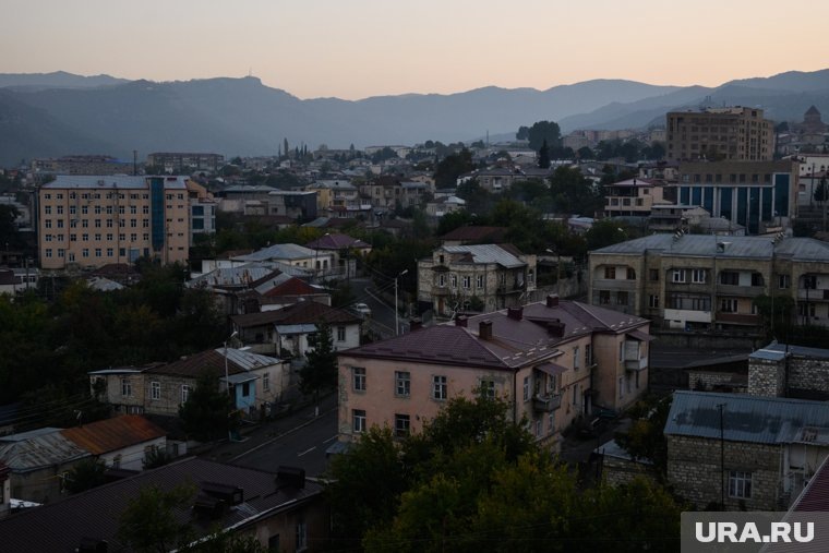 Памятник Айвазовскому появился в Карабахе в декабре 2021 года. Фото: Владимир Жабриков © URA.RU