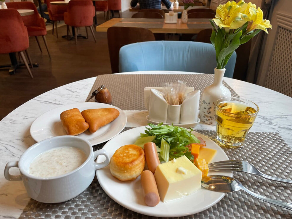 Позавтракали мы от души)))