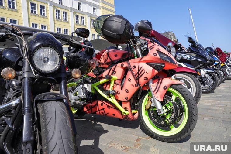    В Кургане крутые мотоциклы продают по ценам от 2 млн рублей